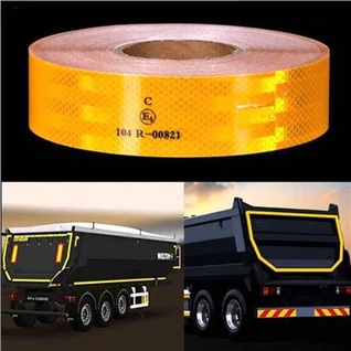 Tâp wedi'i Adlewyrchu